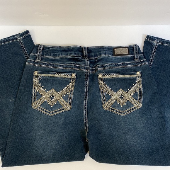 Earl Jeans Cropped/ Capris - Picture 3 of 10